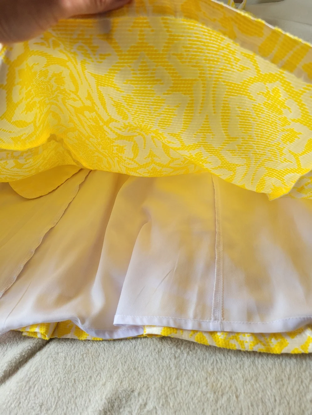 ✨️HP✨️Minuet | Yellow/White Damask Sleeveless Brocade Fit & Flare Dress (SIZE S) - Picture 11 of 15